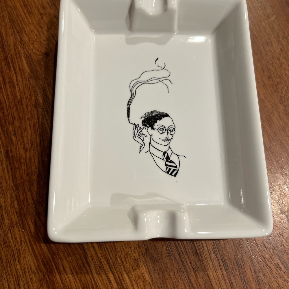 Vintage Le Meriden Ceramic Ashtray